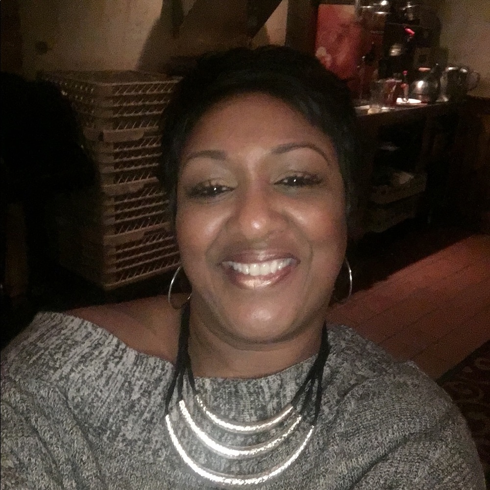 Meet your Posher, Jeannie